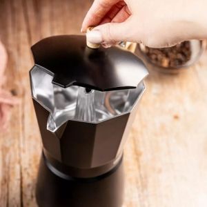 Кубинска кафеварка Kinghoff KH 1887, 9 чаши, 450 мл, Алуминий, Индукция, Черен