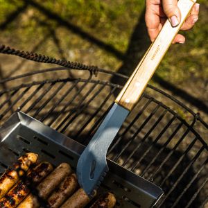 Комплект 3 бр прибори за барбекю Kinghoff KH 1918, Шпатула, Щипка, Влица, Дървени дръжки, Примки за окачване, Инокс/кафяв