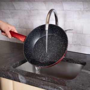 Комплект тенджери и тигани Royalty Line FD10, 10 части, Лят алуминий, Greblon мраморно покритие, Индукция, Червен