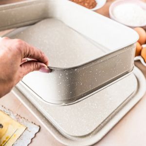 Форма за печене с падащо дъно Kinghoff KH 1978, 39x29x7.5 см, Мраморно покритие, Бежов