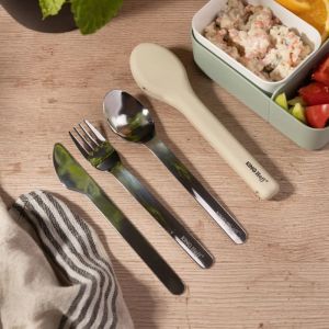 Комплект 3 бр прибори за хранене Kinghoff KH 1954, Силиконов калъф за съхранение, Неръждаема стомана, Сребрист