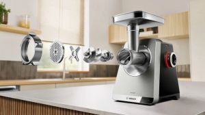 Месомелачка Bosch MFWS835M, SER8, Meat mincer, Blocking power: 2500W, 4,5 kg/min, 10-year motor, dishwasher safe, tomato press, kebbe att., sausage att., silver black