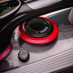 Ютия Voltz V51050D, 2600W, Сухо гладене, Керамично покритие, Самопочистване, Черен