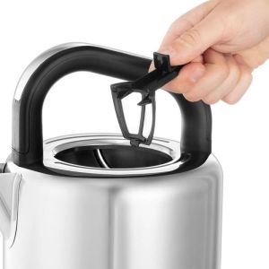 Електрическа кана Russell Hobbs Distinctions Titanium 26422-70, 2400W, 1.5 л, Бързо завиране, Миещ се филтър против котлен камък, 360° основа, Защити, Инокс/титан
