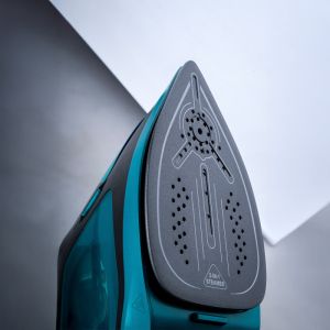 Уред за гладене с пара 2в1 Oliver Voltz OV51051C, 1800 W, 180 мл, Керамична плоча, Вертикално гладене, Термостат, Авто.изключване, Тюркоаз