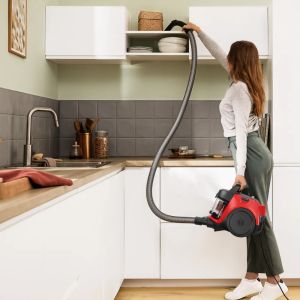 Прахосмукачка Bosch BGC05RD2H, SER2, Bagless vacuum cleaner Cleann’n, red/black, 700W, 2 nuzzles, Variable suction control, 76 db(A), 1,5 l, EPA 12 wahsable 99.9%