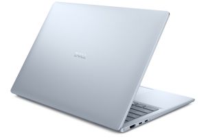 Лаптоп Dell 14 Plus DB14250, Intel Ultra 7 256V (47 TOPS NPU, 8 cores, up to 4.8 GHz), 14.0" 2.5K (2560x1600) WVA/IPS 300nits AG, 16 GB: LPDDR5x, 8533 MT/s (onb), 512GB M.2 SSD, Intel Arc, FHD Cam and Mic, Wi-Fi 7, Backlit Kb, Win11 Pro, Ice Blue, 3Y CI
